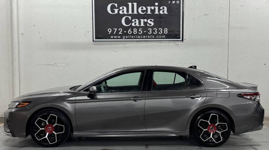 2021 Toyota Camry XSE