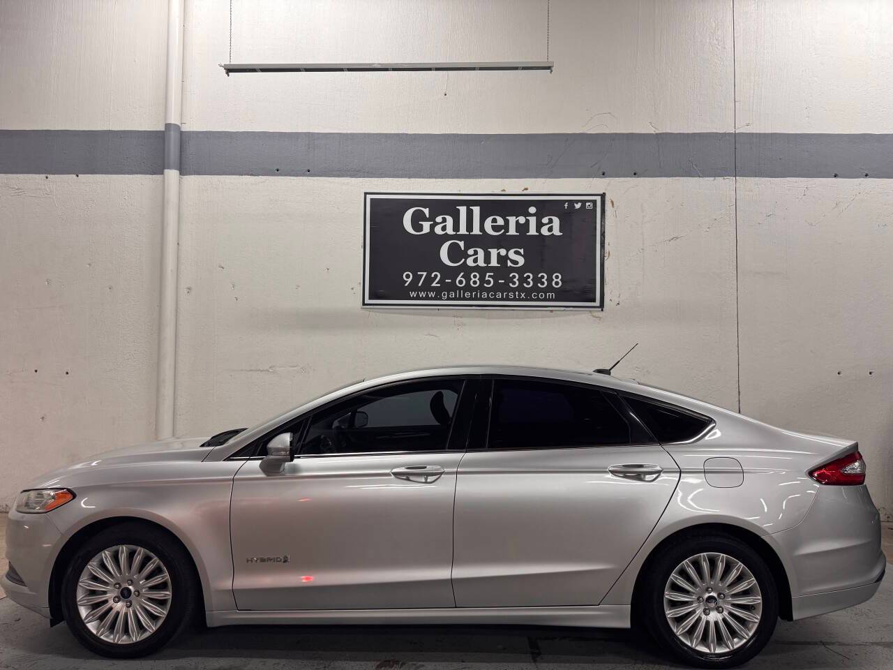 2014 Ford Fusion Hybrid SE — Sedan — 165,366 mi — Dallas, TX