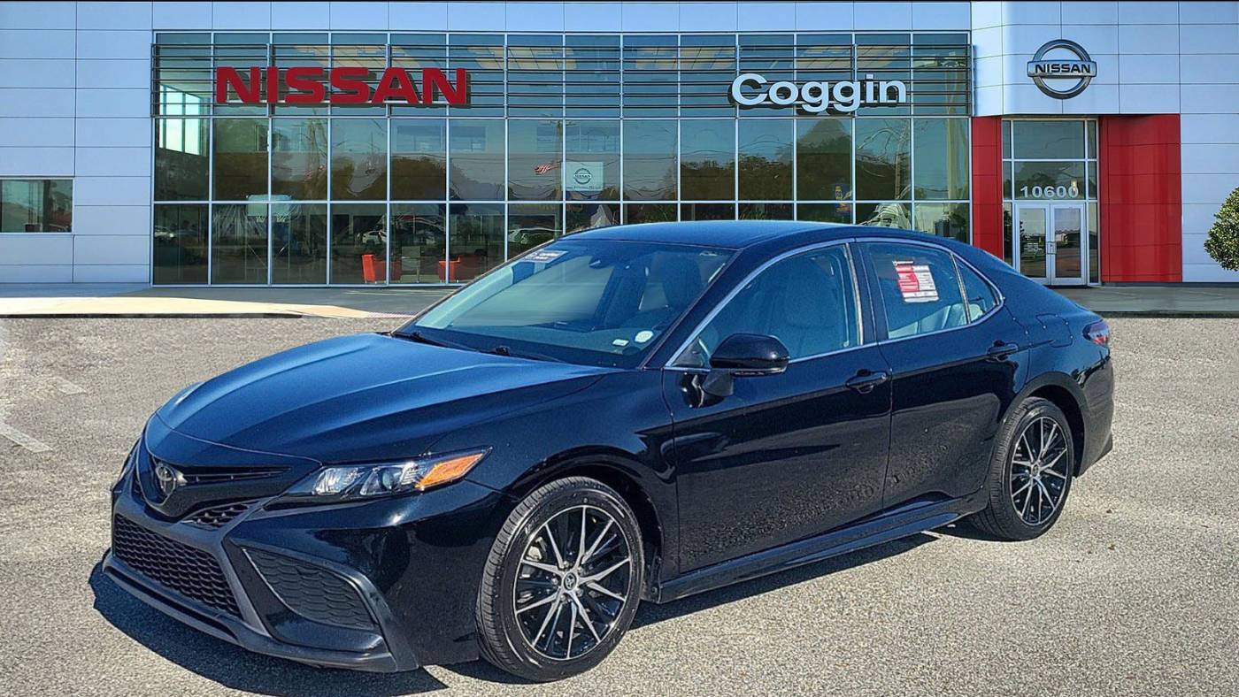 2022 Toyota Camry SE — Sedan — 63,083 mi — Jacksonville, FL