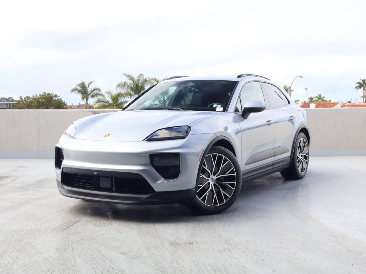 2025 Porsche Macan Electric Macan Electric — SUV — 2,560 mi — Newport Beach, CA