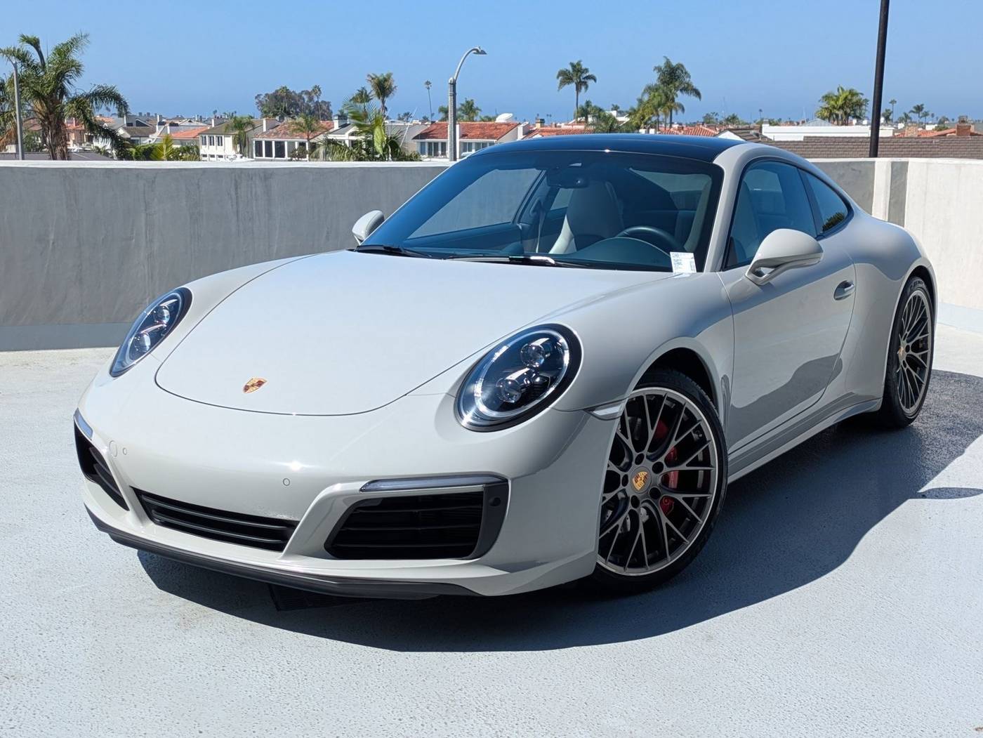 2018 Porsche 911 Carrera 4S — Coupe — 31,117 mi — Newport Beach, CA