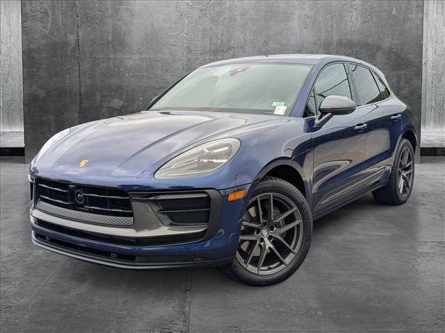 2024 Porsche Macan T — SUV — 8,521 mi — Costa Mesa, CA