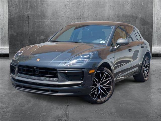 2024 Porsche Macan T — SUV — 6,738 mi — Newport Beach, CA