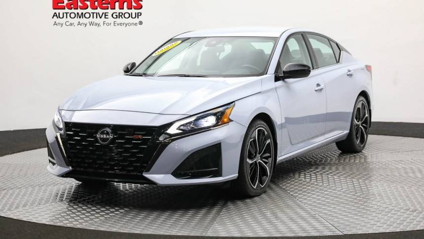2023 Nissan Altima SR — Sedan — 10,175 mi — Frederick, MD