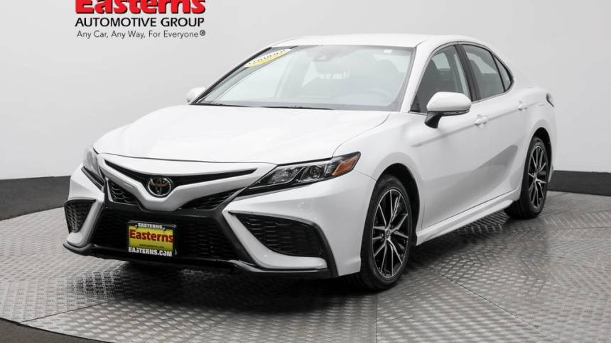 2024 Toyota Camry SE Nightshade — Sedan — 17,259 mi — Frederick, MD