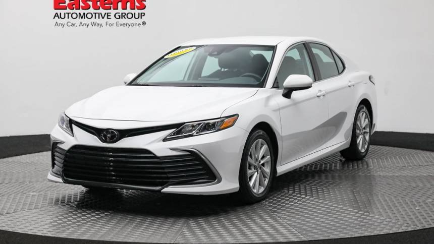 2024 Toyota Camry LE — Sedan — 29,027 mi — Frederick, MD