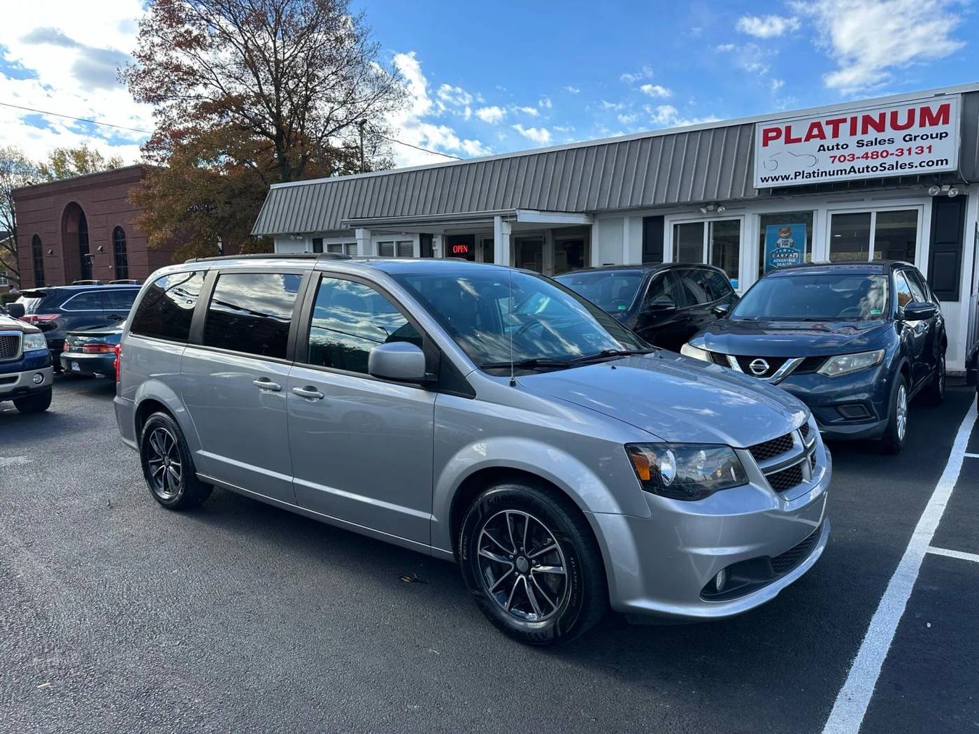 2018 Dodge Grand Caravan GT — Minivan — 155,738 mi — Arlington, VA
