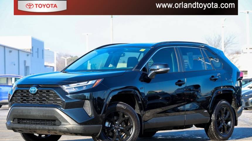 2024 Toyota RAV4 Hybrid XLE — SUV — 9,972 mi — Tinley Park, IL