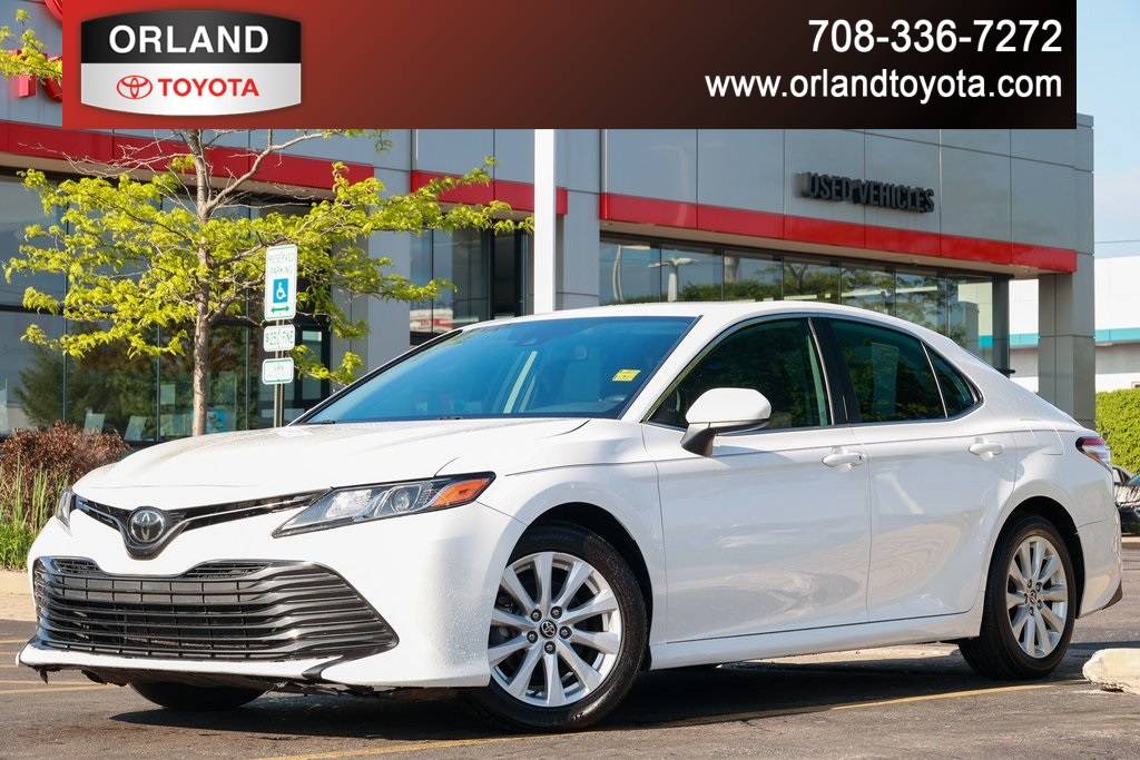 2020 Toyota Camry LE — Sedan — 36,990 mi — Tinley Park, IL