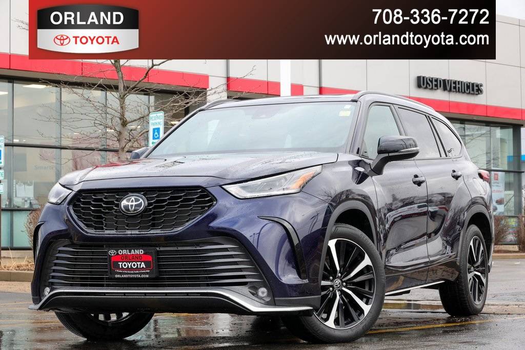 2022 Toyota Highlander XSE — SUV — 12,611 mi — Tinley Park, IL
