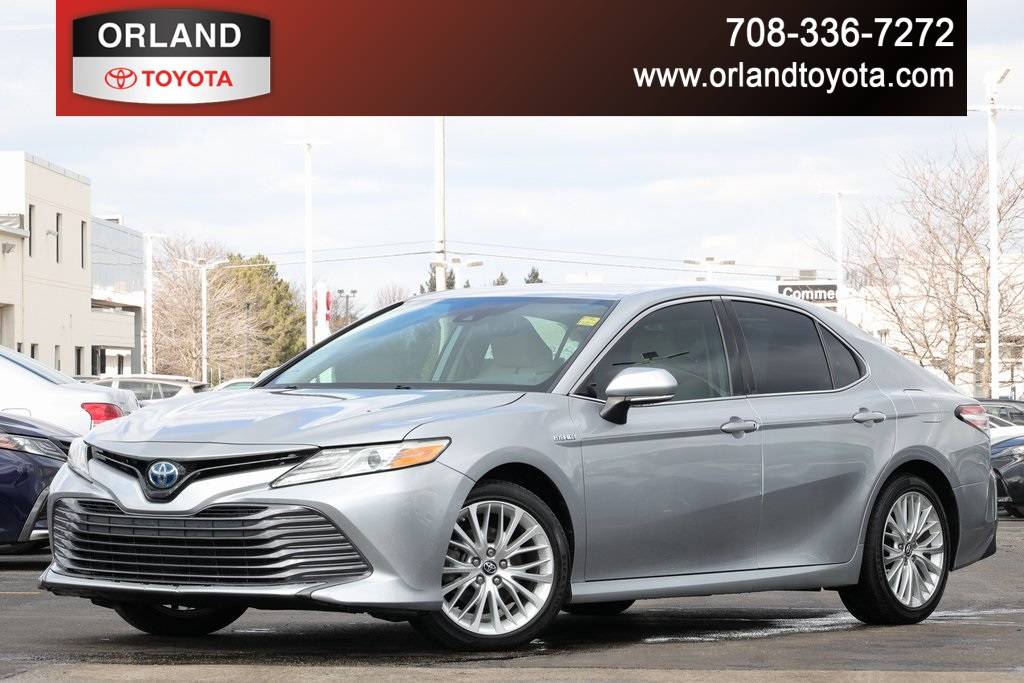 2019 Toyota Camry Hybrid XLE — Sedan — 61,311 mi — Tinley Park, IL