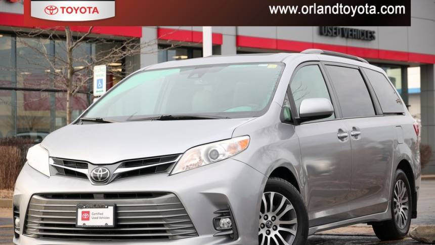 2018 Toyota Sienna XLE — Minivan — 81,139 mi — Tinley Park, IL