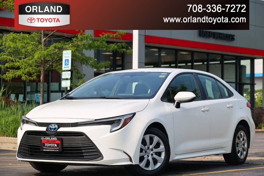 2023 Toyota Corolla Hybrid LE — Sedan — 13,338 mi — Tinley Park, IL