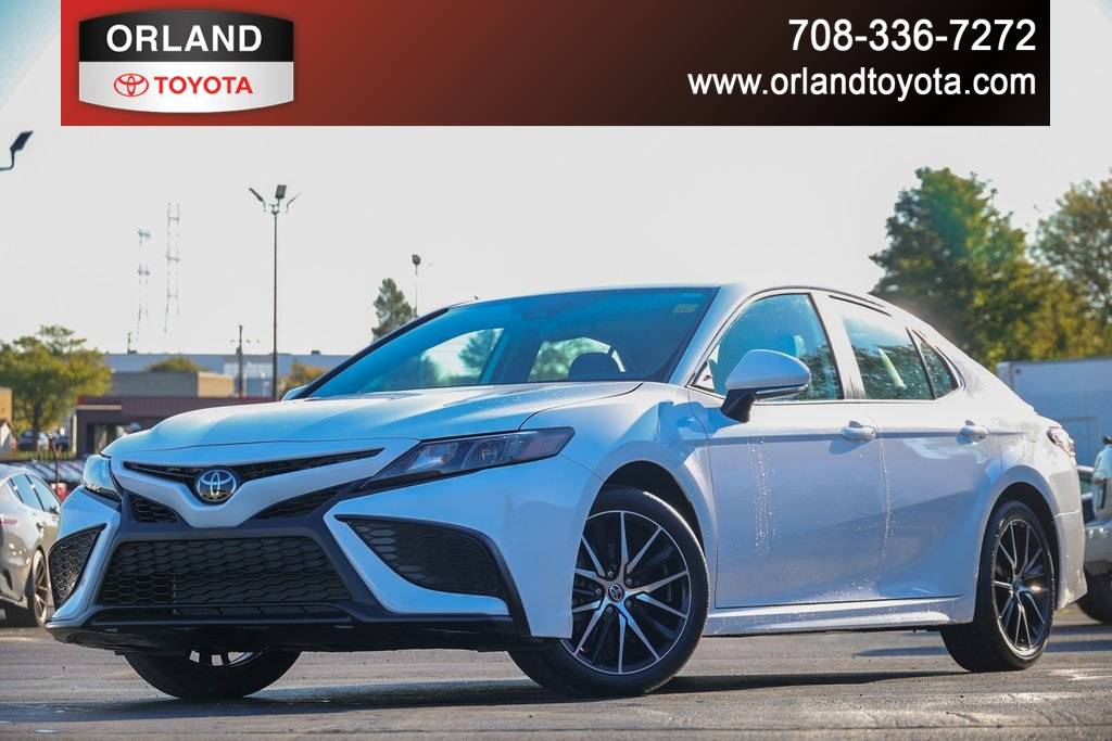 2023 Toyota Camry SE — Sedan — 2,700 mi — Tinley Park, IL