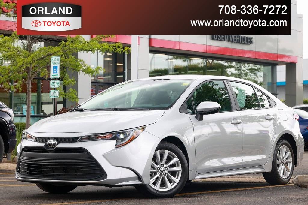 2024 Toyota Corolla LE — Sedan — 19,491 mi — Tinley Park, IL