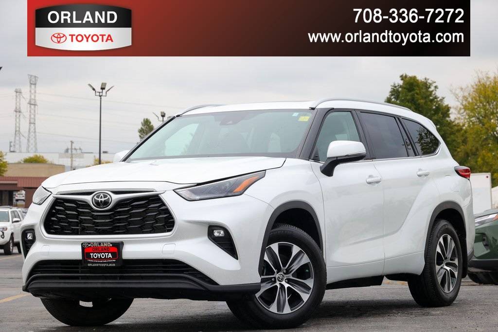2022 Toyota Highlander XLE — SUV — 22,847 mi — Tinley Park, IL