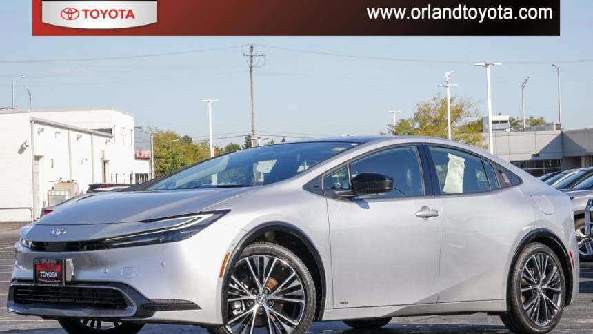2024 Toyota Prius LE — Hatchback — 3,058 mi — Tinley Park, IL