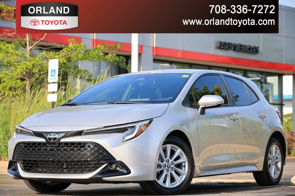 2024 Toyota Corolla Hatchback SE — Hatchback — 14,129 mi — Tinley Park, IL