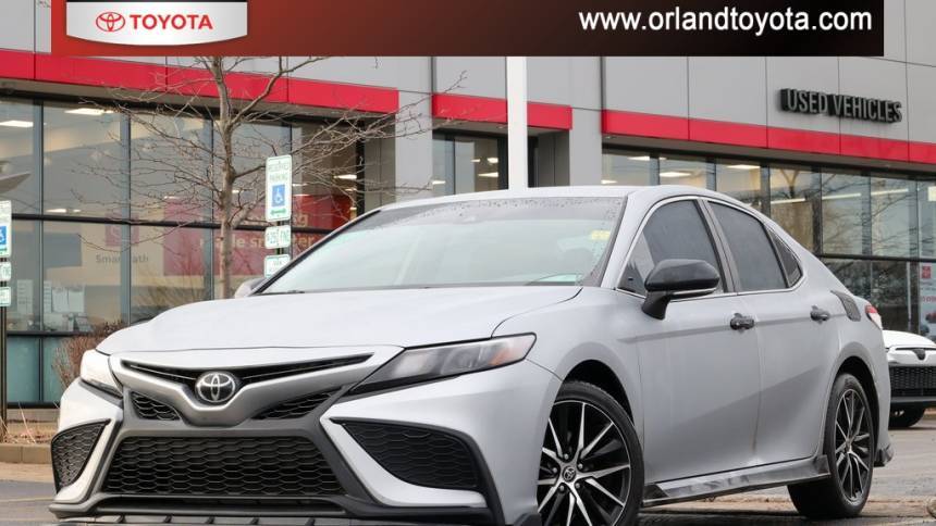 2022 Toyota Camry SE — Sedan — 36,658 mi — Tinley Park, IL