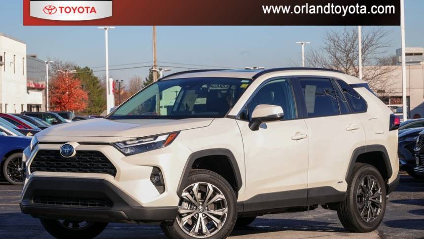 2022 Toyota RAV4 Hybrid XLE Premium — SUV — 11,446 mi — Tinley Park, IL