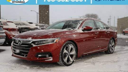 2018 Honda Accord Touring — Sedan — 82,890 mi — Oak Lawn, IL