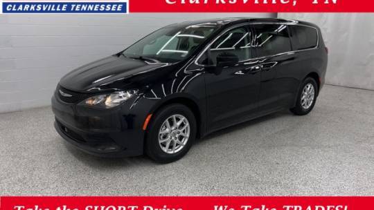 2023 Chrysler Voyager LX — Minivan — 41,752 mi — Clarksville, TN