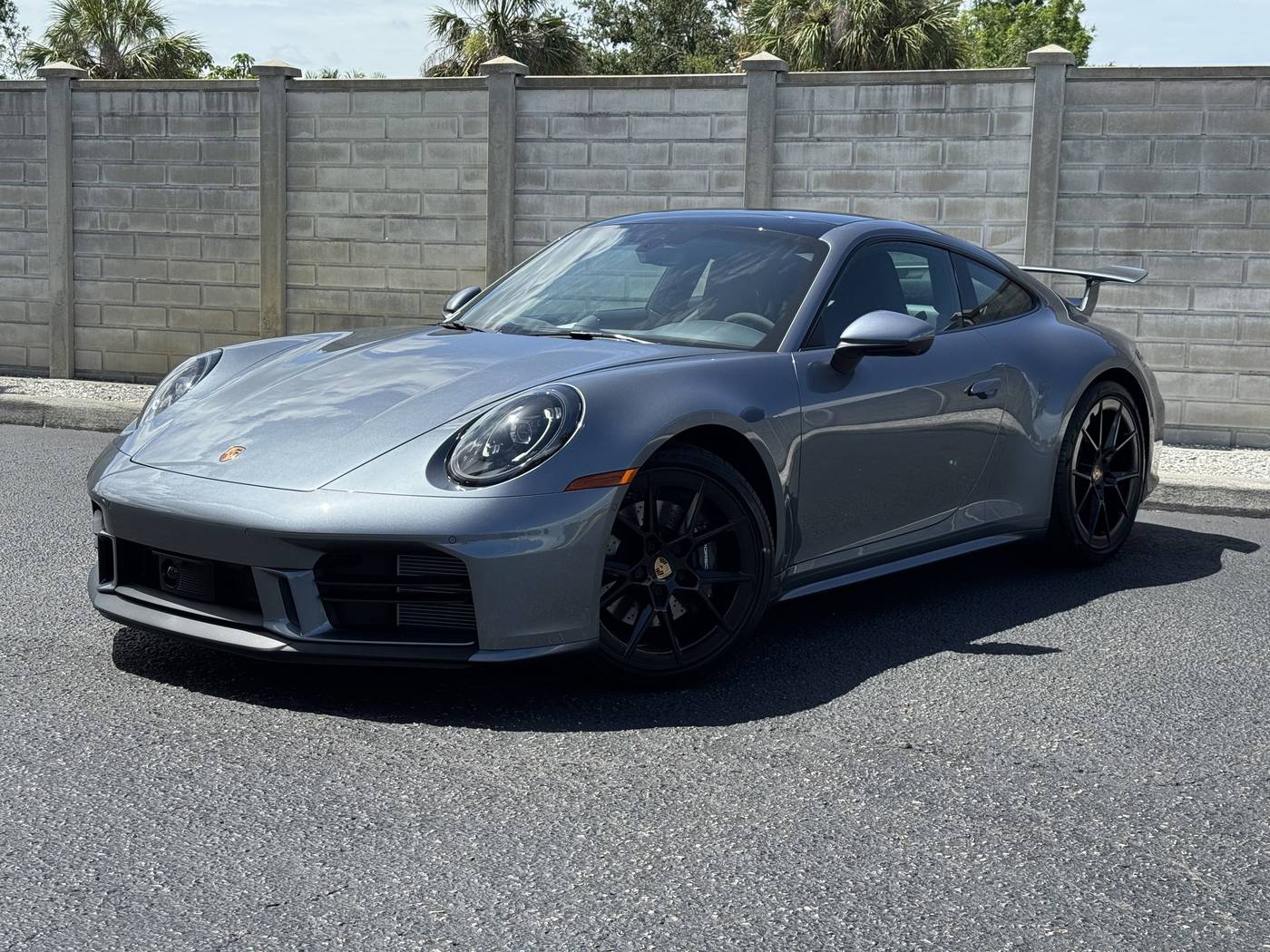 2025 Porsche 911 Carrera — Coupe — 1,709 mi — Sarasota, FL
