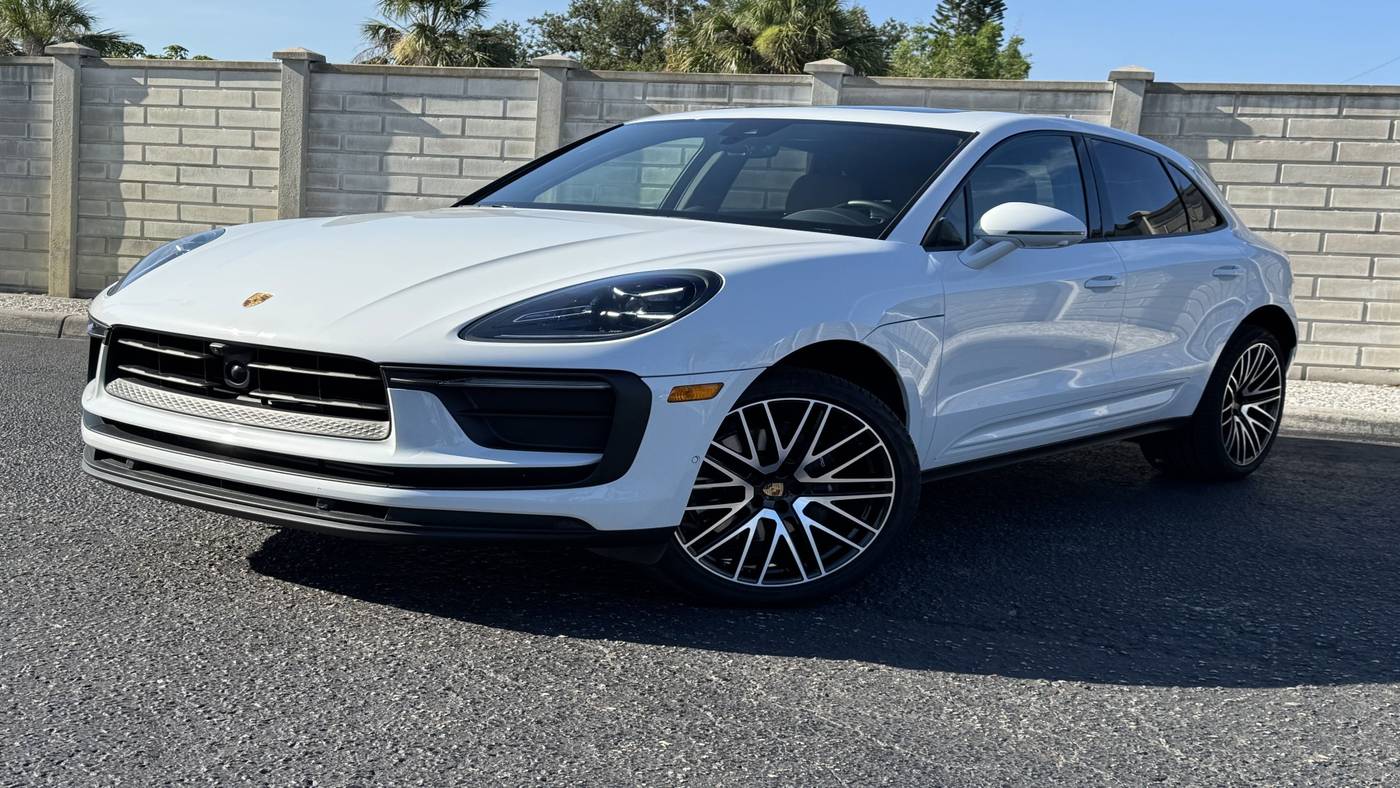 2024 Porsche Macan Standard — SUV — 5,400 mi — Sarasota, FL