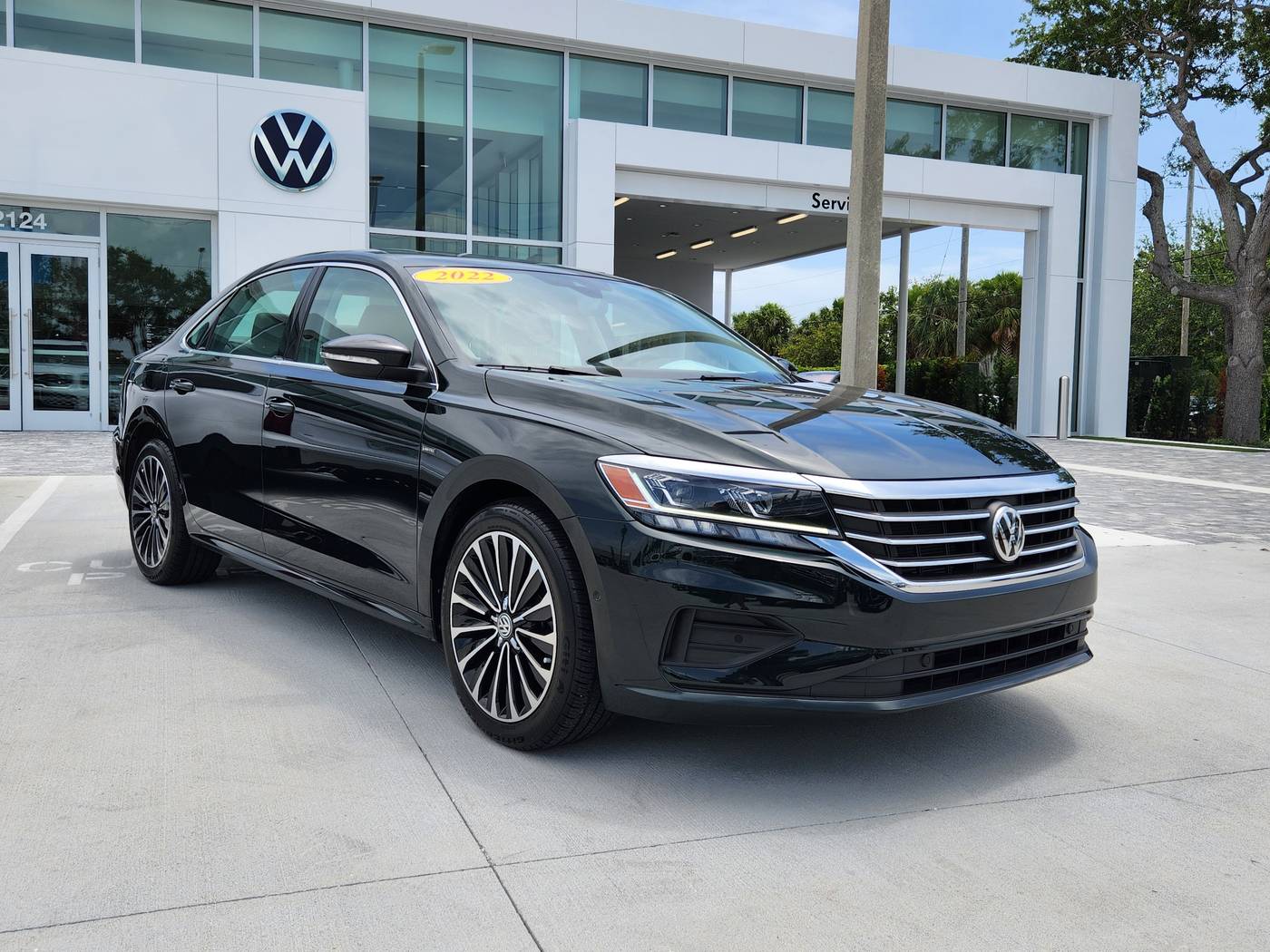 2022 Volkswagen Passat Limited Edition — Sedan — 32,317 mi — Sarasota, FL