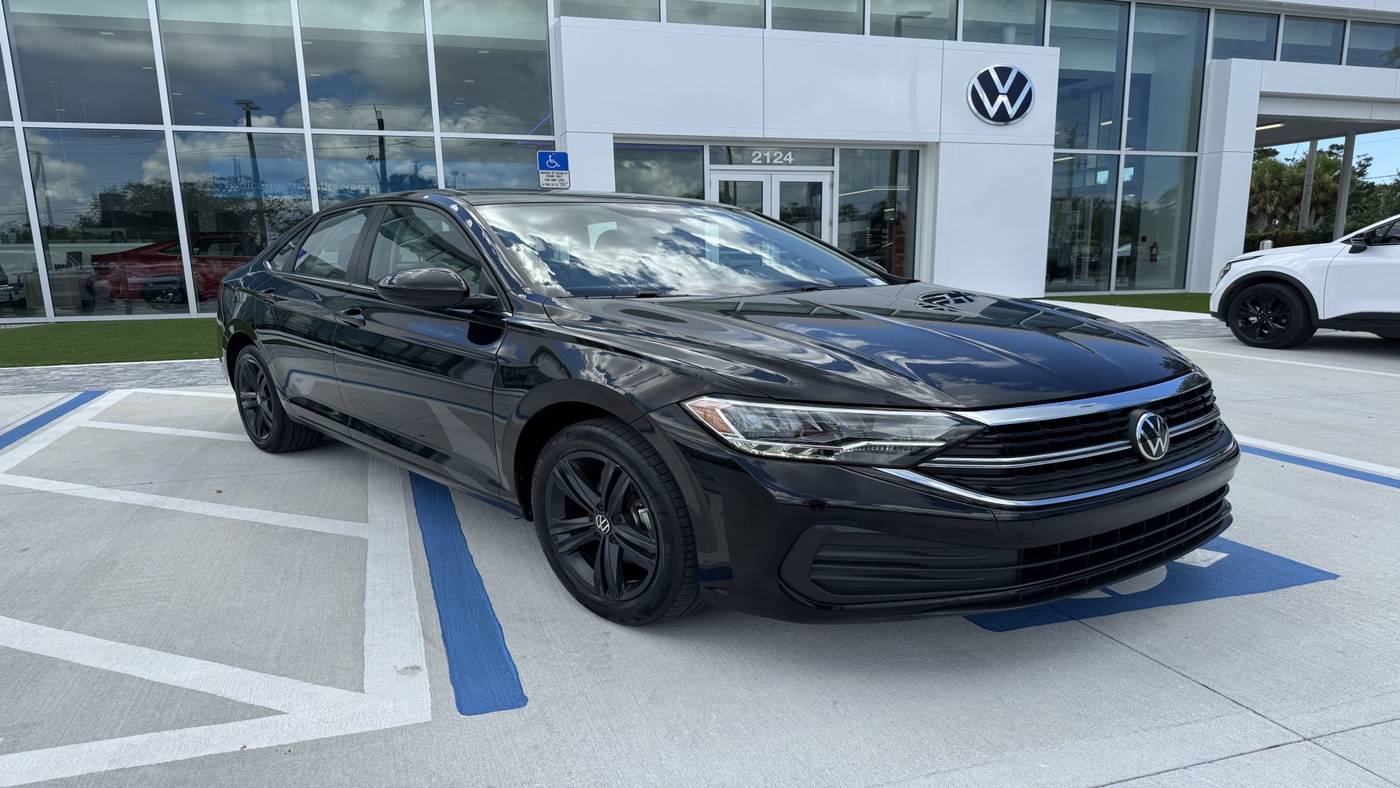 2022 Volkswagen Jetta SE — Sedan — 33,626 mi — Sarasota, FL