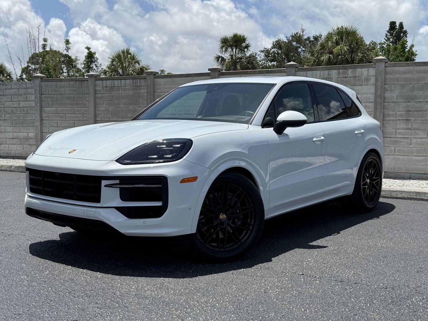 2024 Porsche Cayenne Standard — SUV — 8,820 mi — Sarasota, FL