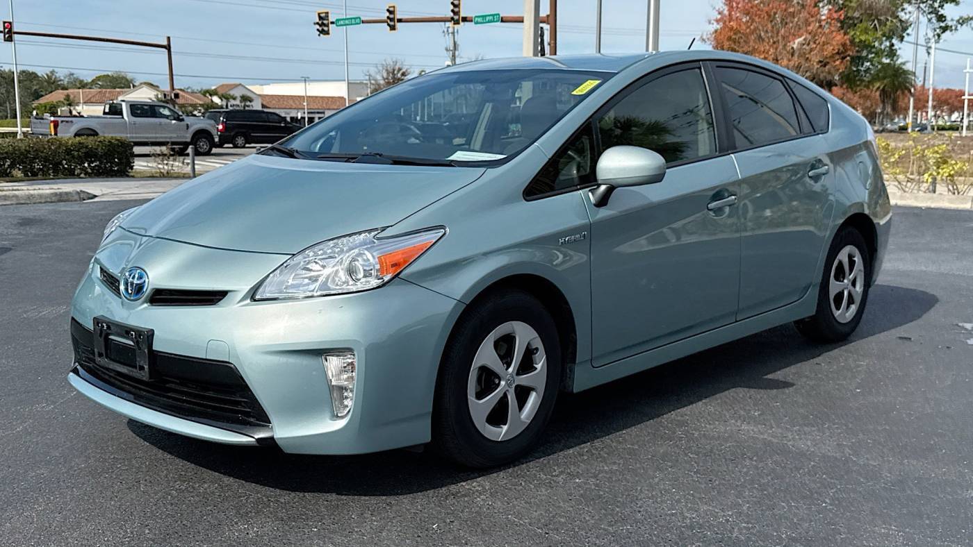 2015 Toyota Prius Four — Hatchback — 42,936 mi — Sarasota, FL