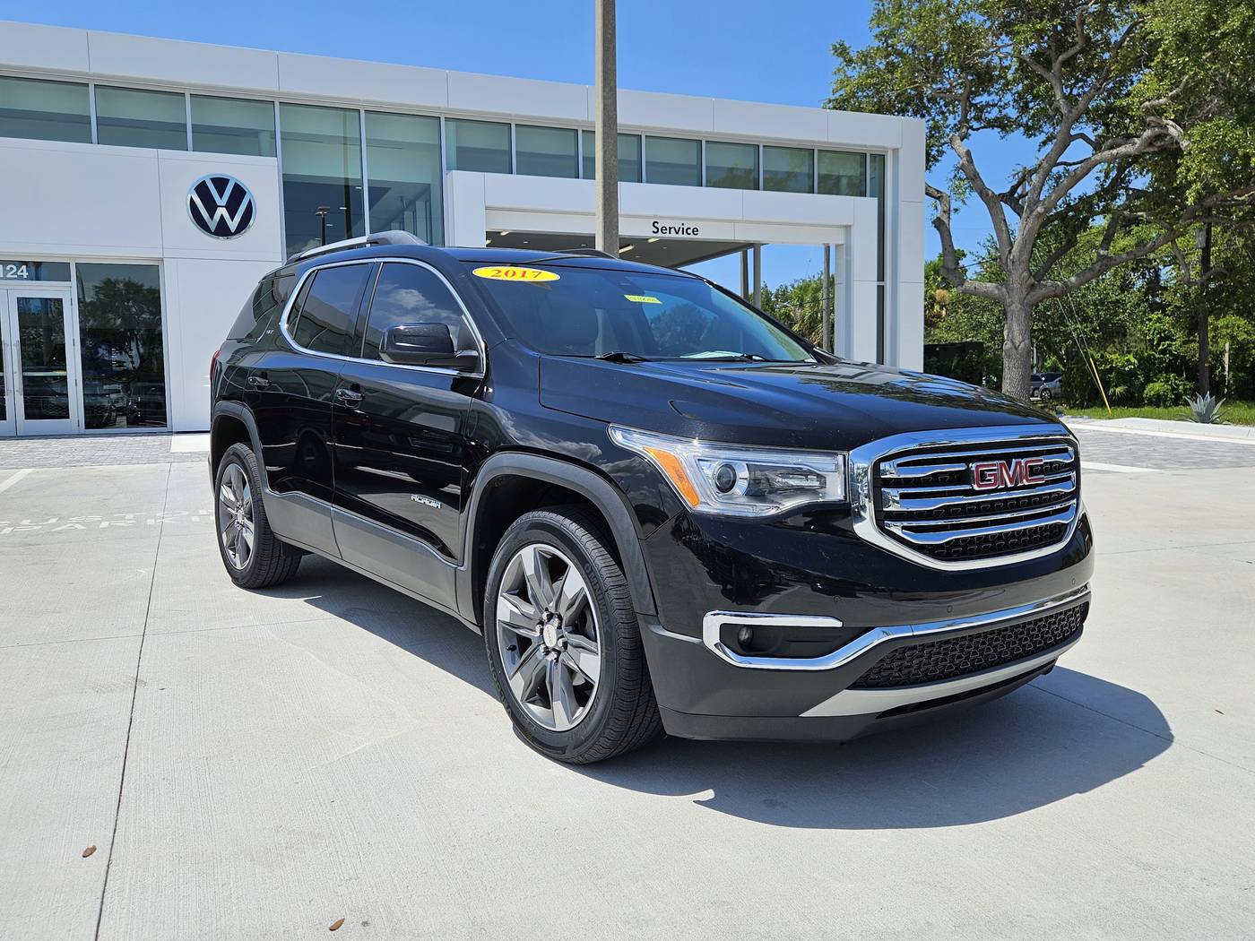 2017 GMC Acadia SLT — SUV — 92,591 mi — Sarasota, FL
