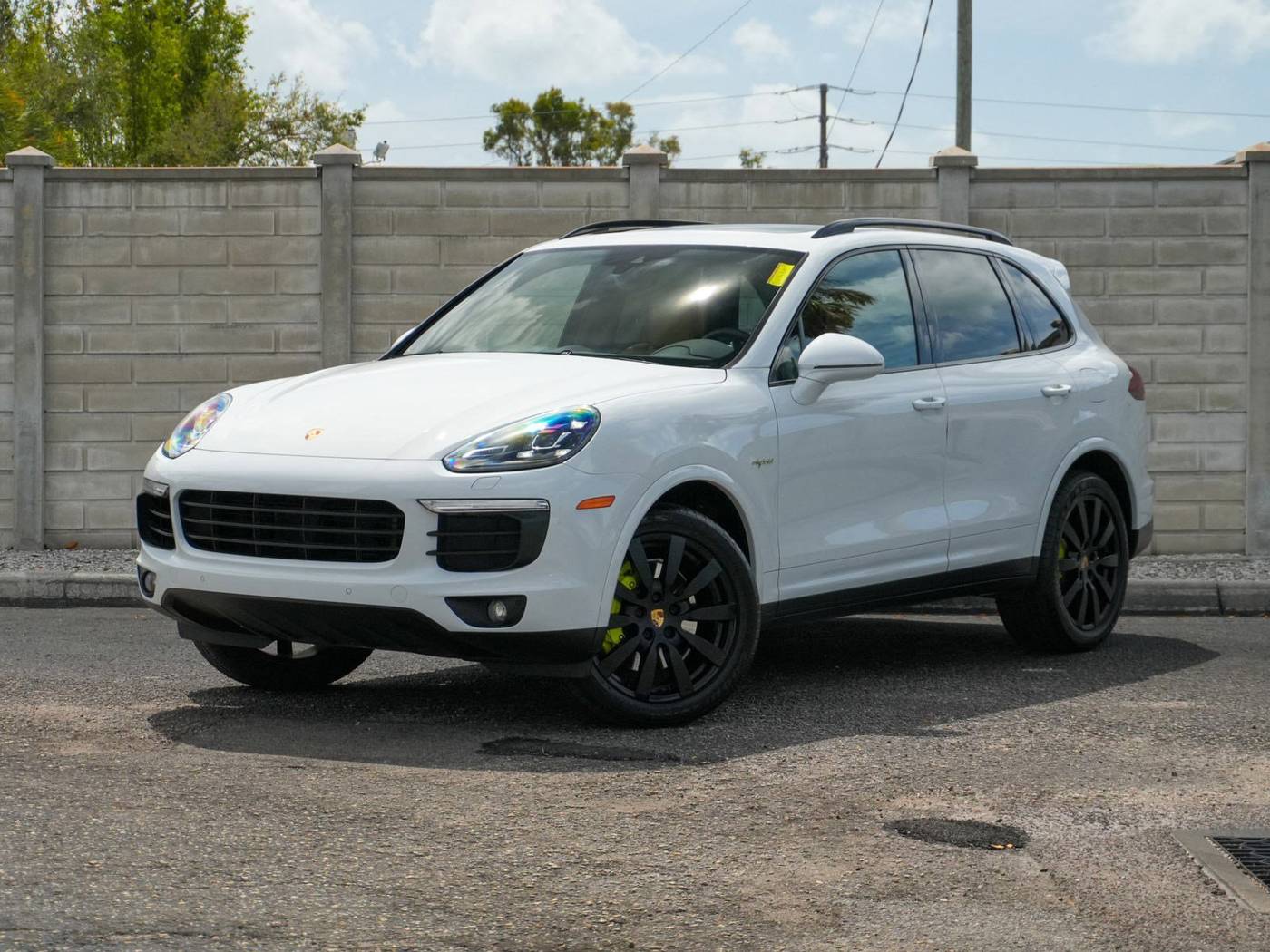 2017 Porsche Cayenne S E-Hybrid — SUV — 60,246 mi — Sarasota, FL