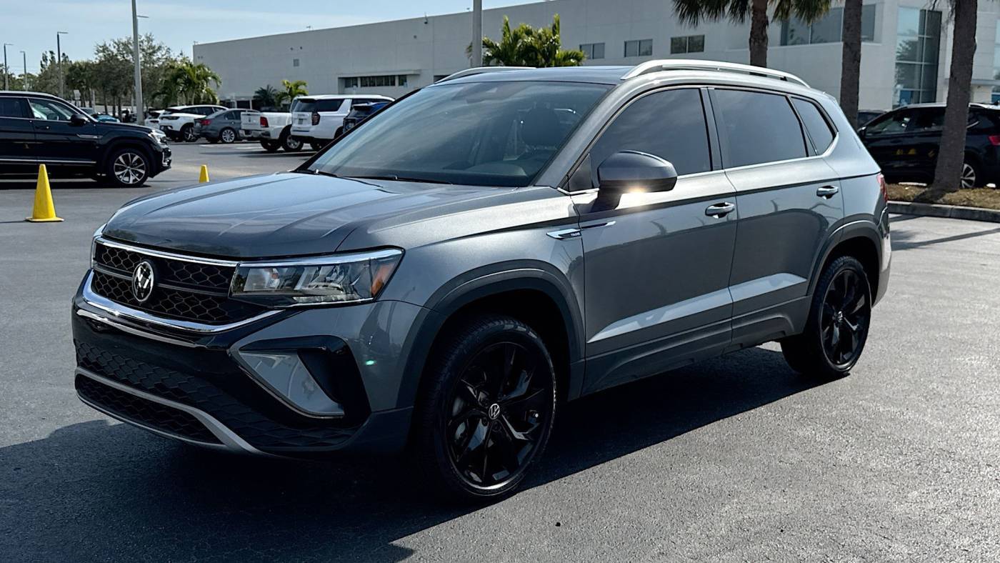 2022 Volkswagen Taos SE — SUV — 23,400 mi — Sarasota, FL