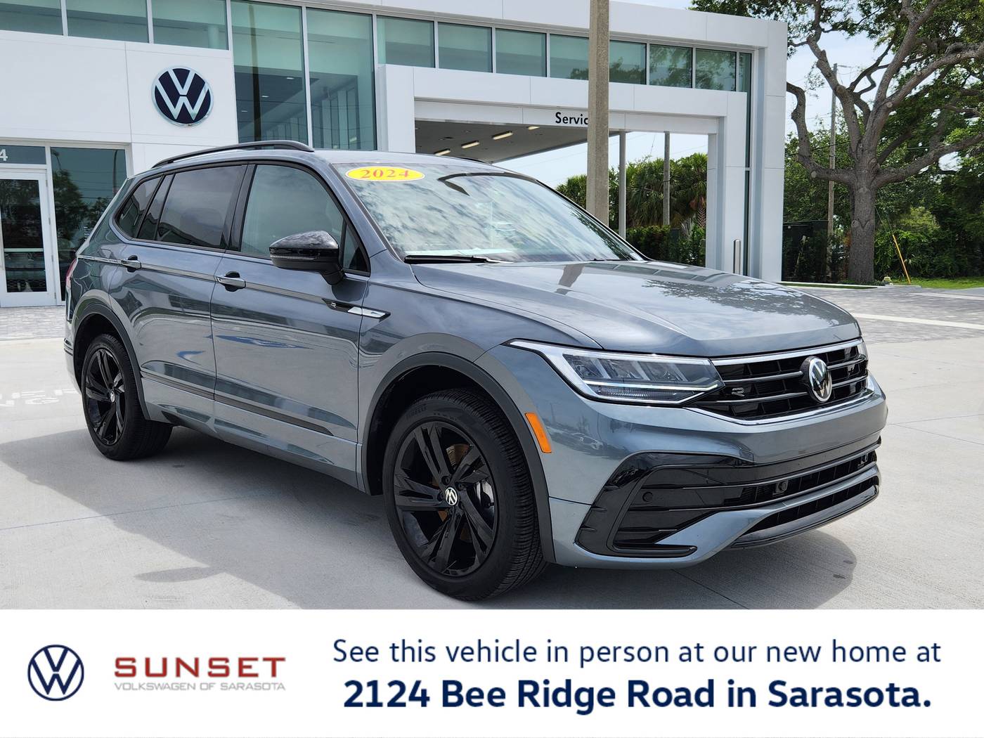 2024 Volkswagen Tiguan SE R-Line Black — SUV — 20,275 mi — Sarasota, FL