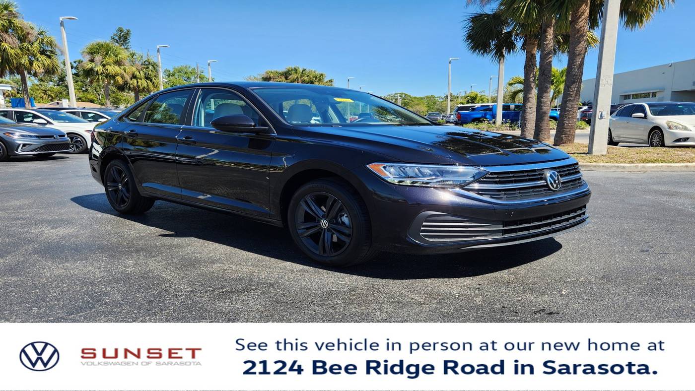 2022 Volkswagen Jetta SE — Sedan — 25,563 mi — Sarasota, FL
