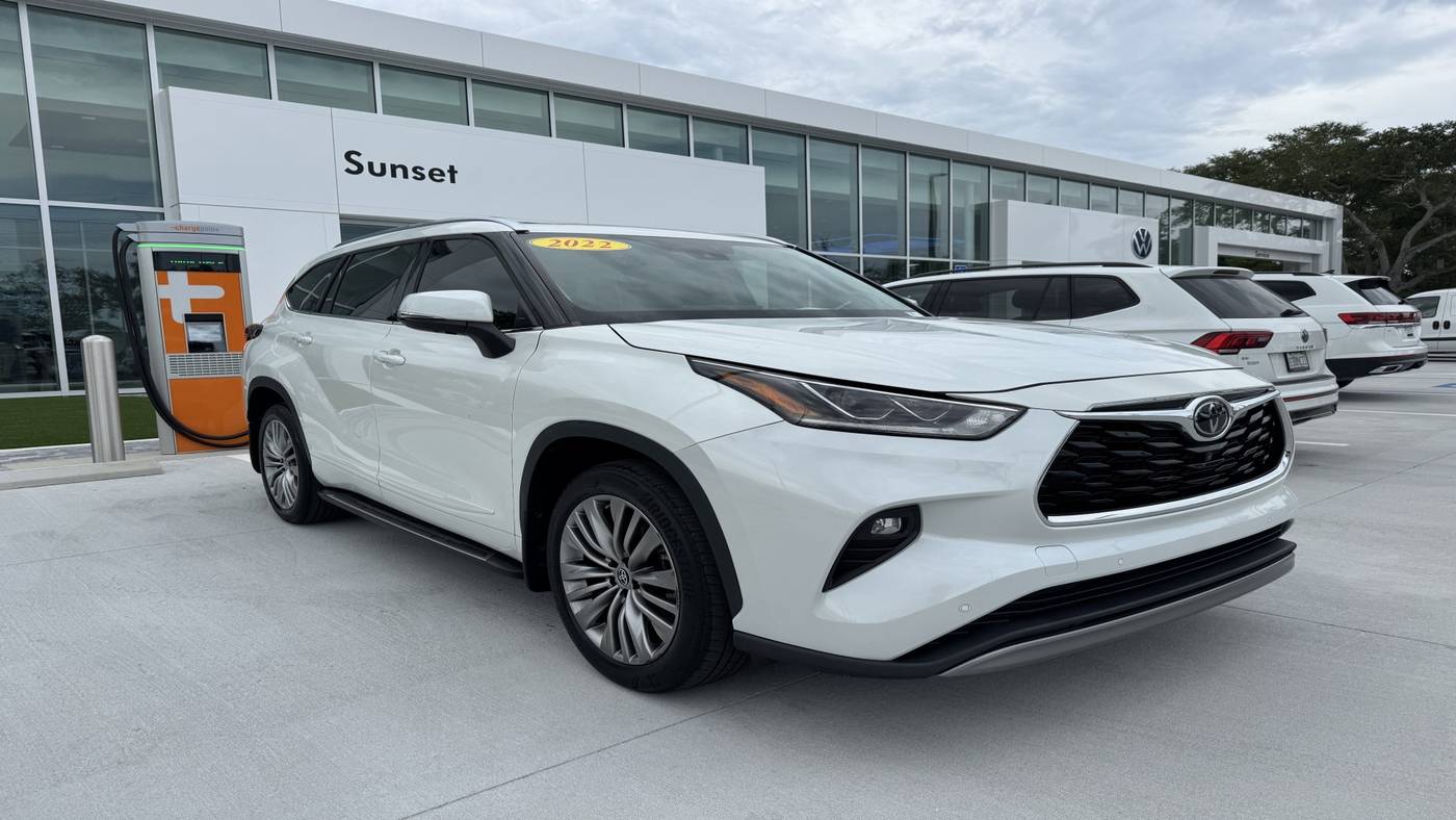 2022 Toyota Highlander Platinum — SUV — 31,289 mi — Sarasota, FL