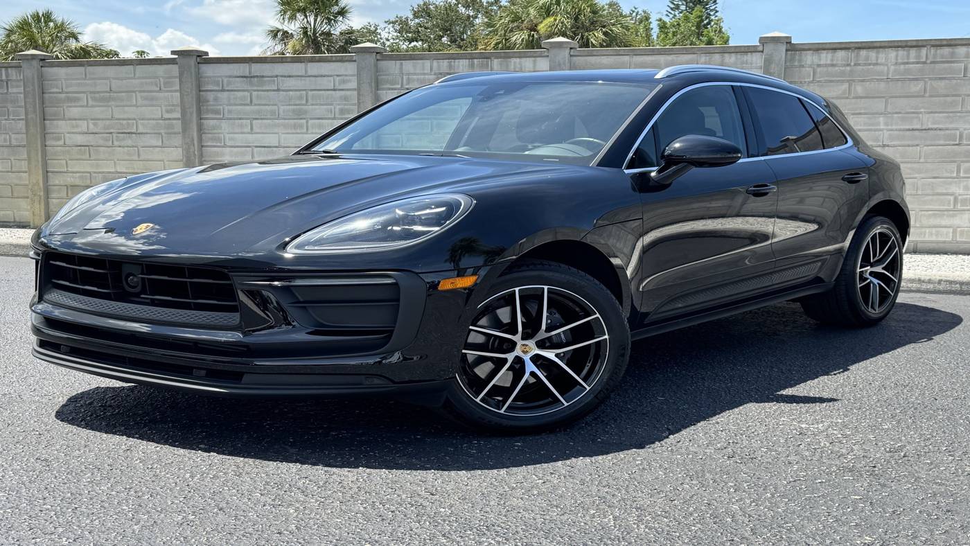 2024 Porsche Macan Standard — SUV — 9,600 mi — Sarasota, FL