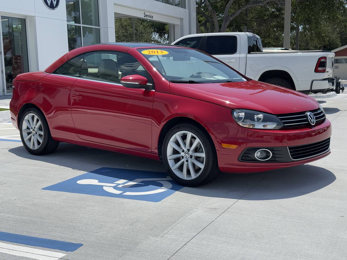 2013 Volkswagen Eos Sport — Convertible — 59,842 mi — Sarasota, FL