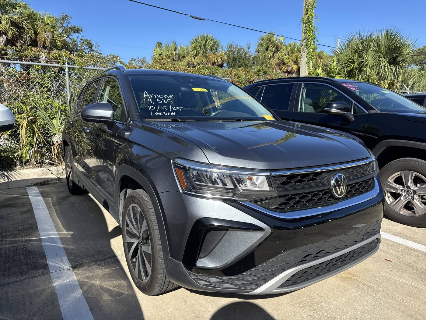 2023 Volkswagen Taos SE — SUV — 19,563 mi — Sarasota, FL