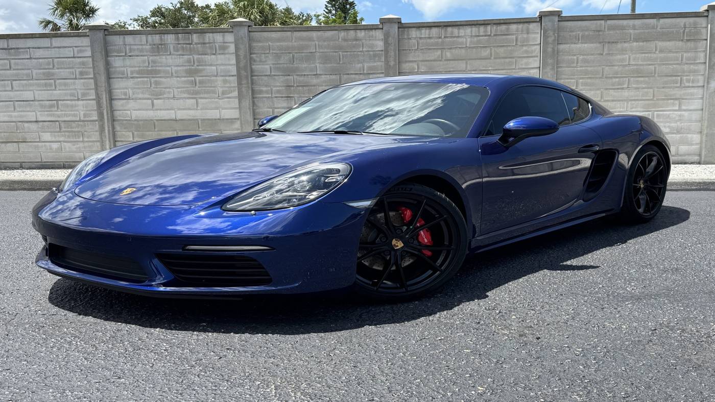 2021 Porsche 718 Cayman S — Coupe — 28,668 mi — Sarasota, FL