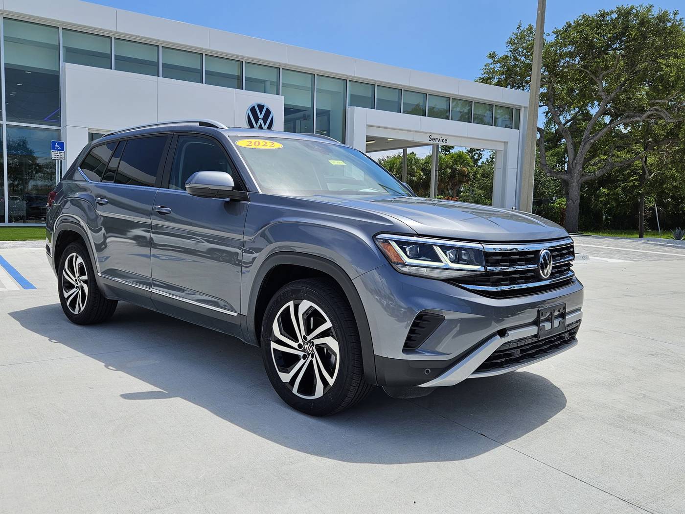 2022 Volkswagen Atlas SEL — SUV — 45,950 mi — Sarasota, FL