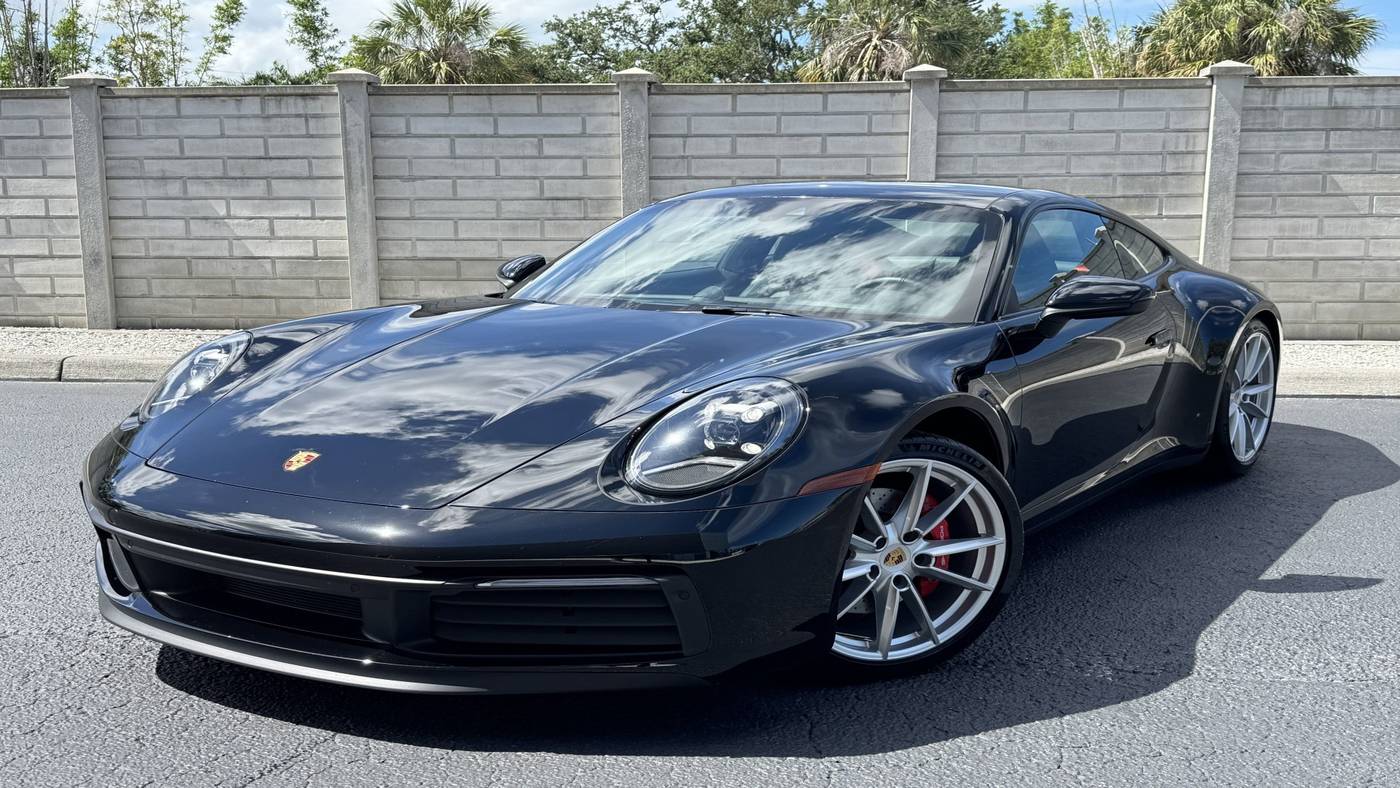 2022 Porsche 911 Carrera 4S — Coupe — 21,500 mi — Sarasota, FL