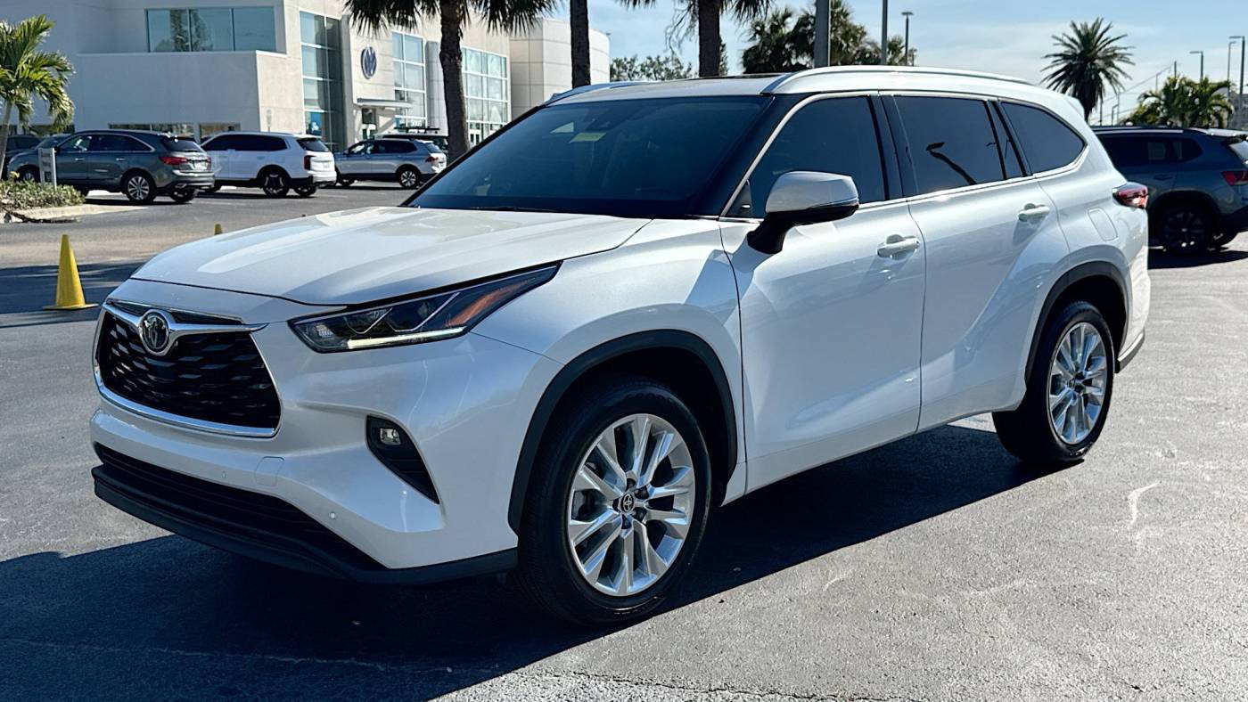 2022 Toyota Highlander Limited — SUV — 29,178 mi — Sarasota, FL
