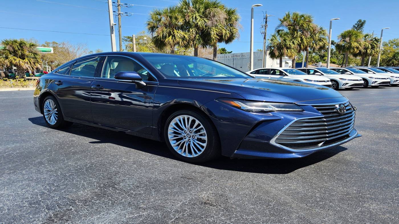 2020 Toyota Avalon Limited — Sedan — 23,478 mi — Sarasota, FL