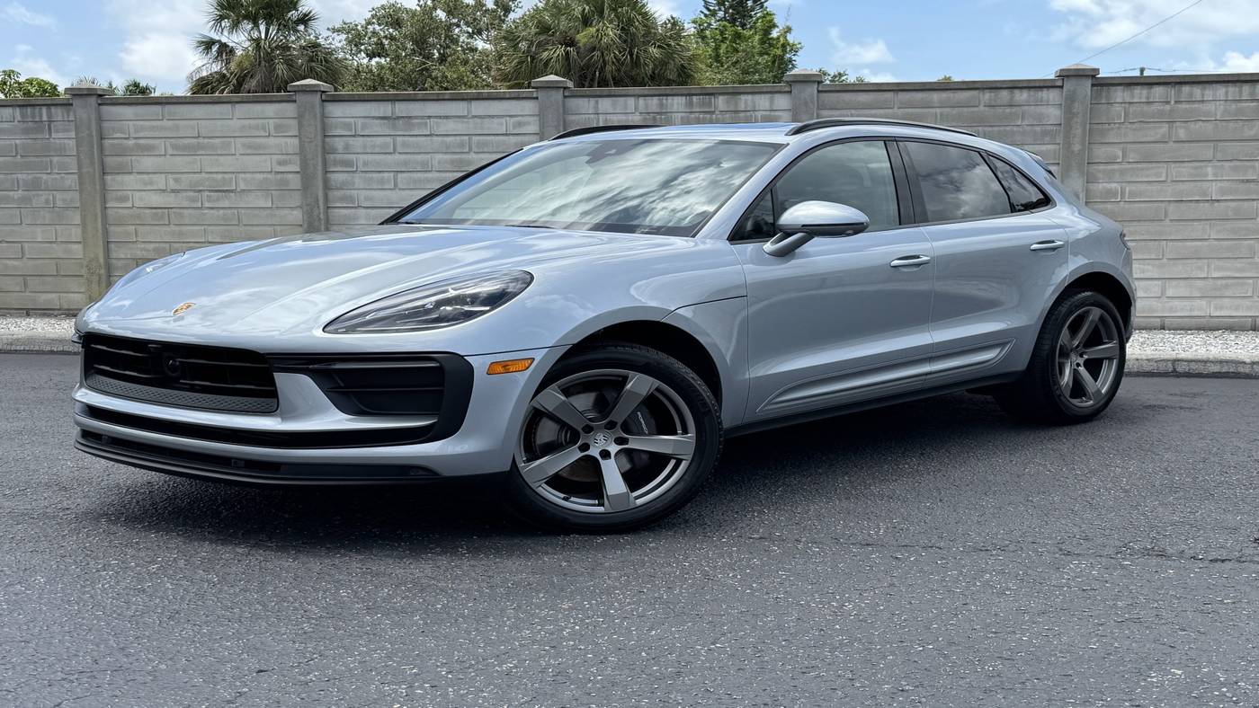 2024 Porsche Macan Standard — SUV — 10,509 mi — Sarasota, FL
