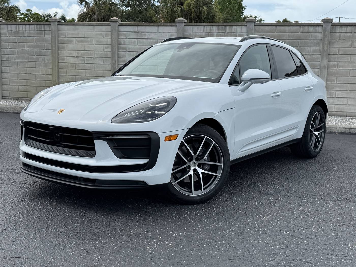2024 Porsche Macan Standard — SUV — 7,650 mi — Sarasota, FL