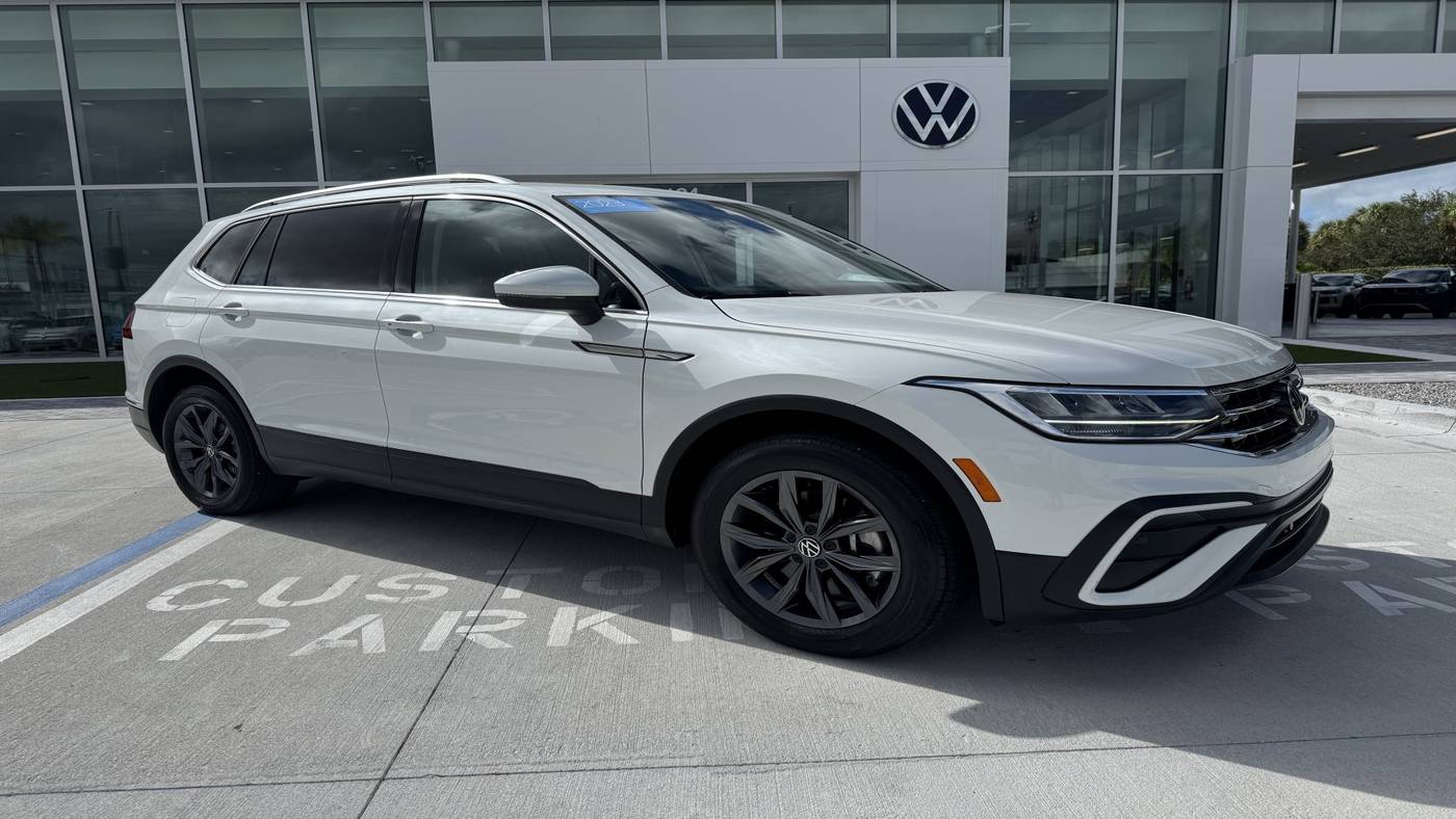 2023 Volkswagen Tiguan SE — SUV — 13,262 mi — Sarasota, FL