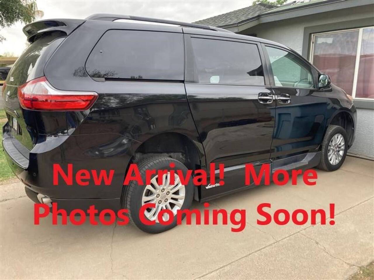2015 Toyota Sienna XLE — Minivan — 106,240 mi — Phoenix, AZ